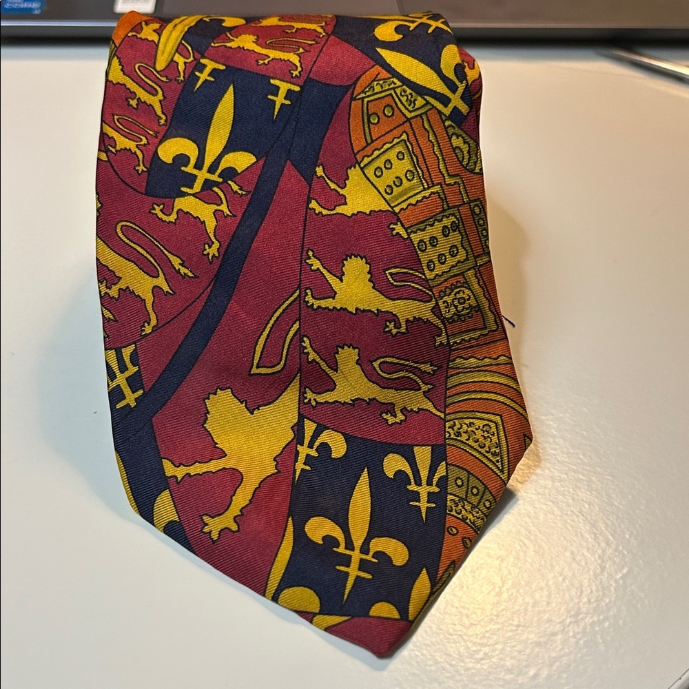 Men’s Longchamp vintage silk printed gold burgundy tie